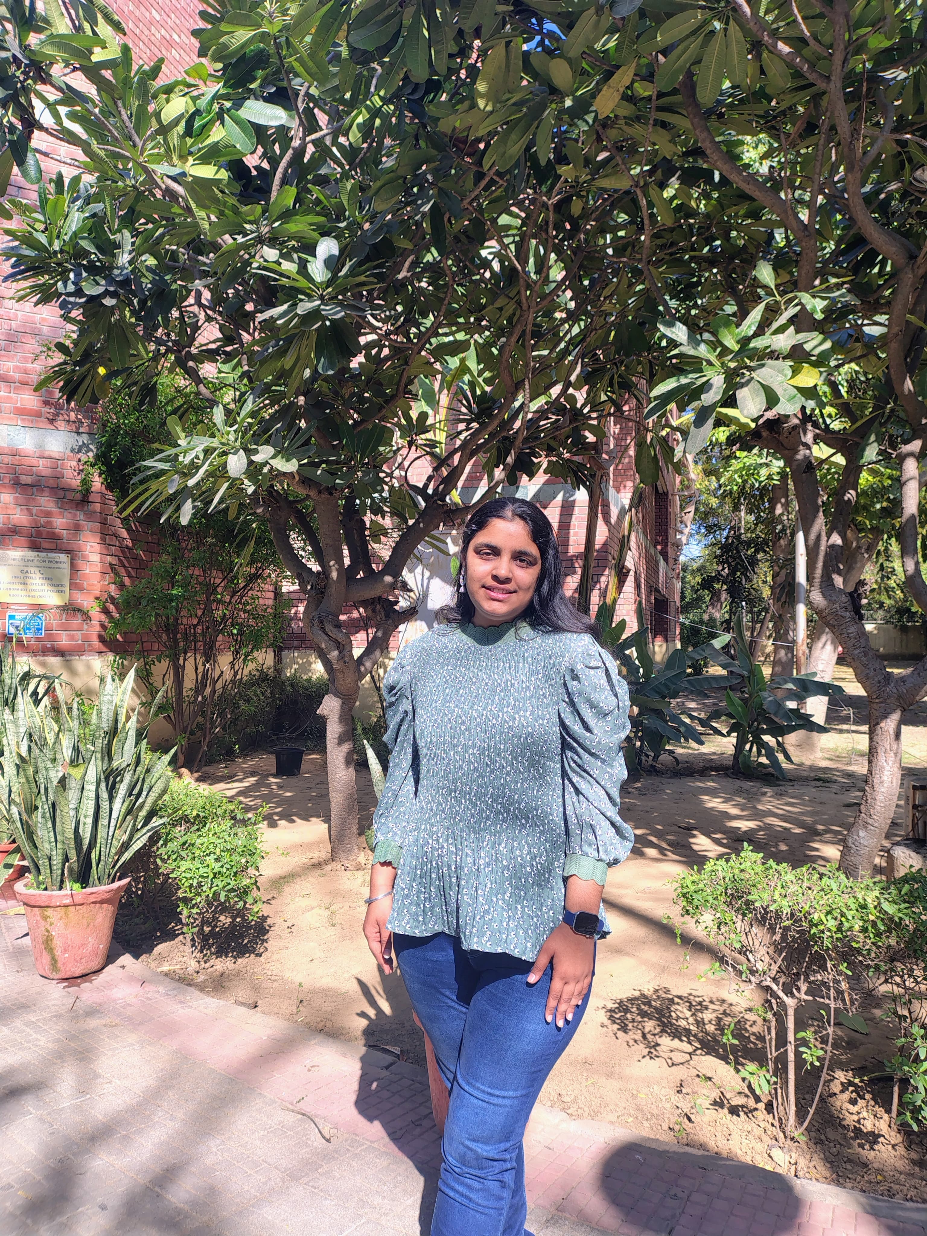 Portrait of Khushneet Kaur